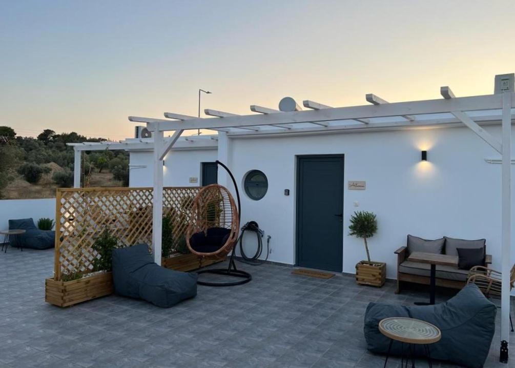 Airport Luxury Stay Artemida  Buitenkant foto