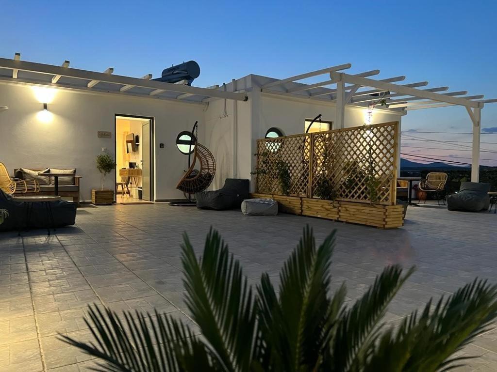 Airport Luxury Stay Artemida  Buitenkant foto