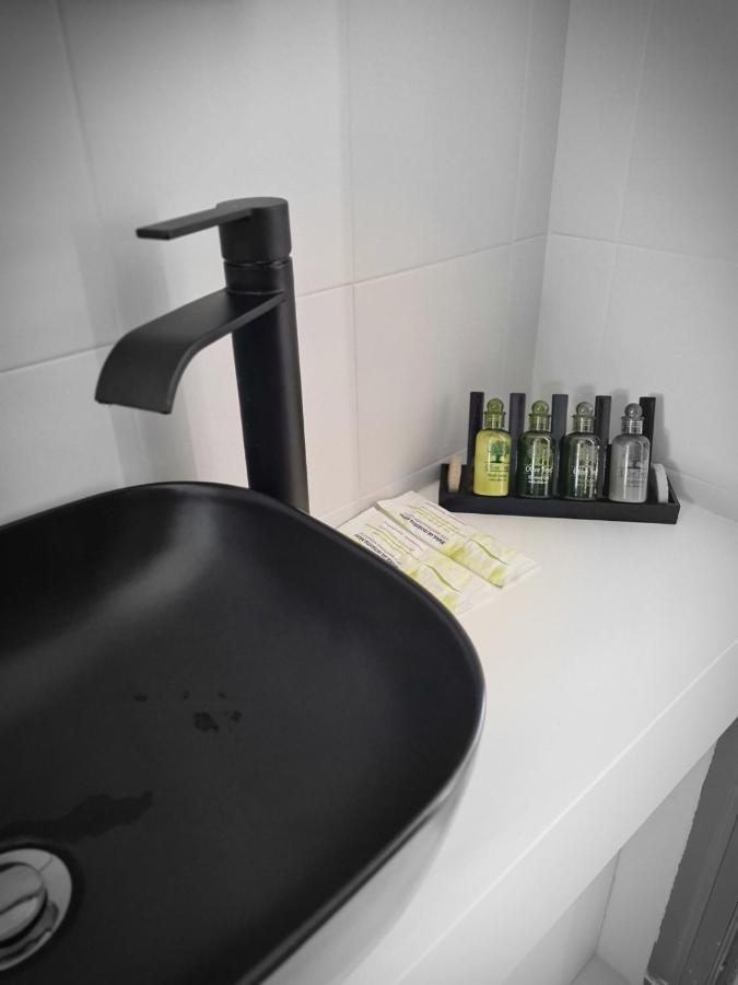 Airport Luxury Stay Artemida  Buitenkant foto